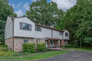 303 Village Ct, Kingston, NY 12401 - Photo 22