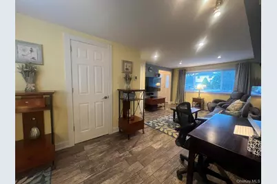 48 W 20th Street, Deer Park, NY 11729 - Photo 24