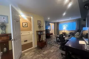 48 W 20th St, Deer Park, NY 11729 - Photo 28