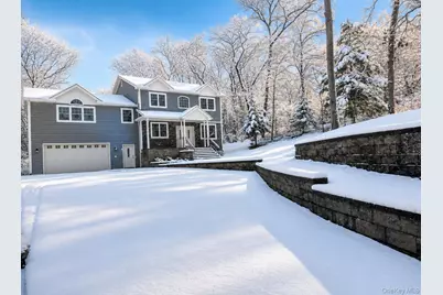 597 Pulaski Road, Kings Park, NY 11754 - Photo 24
