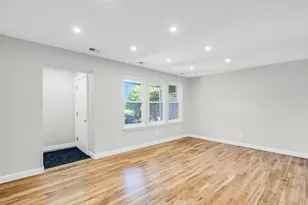 97 Artist Lake Dr, Middle Island, NY 11953 - Photo 8