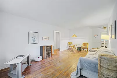 226-15 Kingsbury Avenue #Unit A, Oakland Gardens, NY 11364 - Photo 4