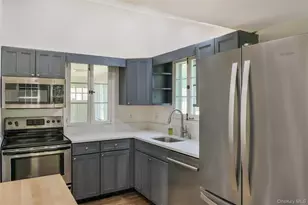 5 Roosevelt Blvd, Patchogue, NY 11772 - Photo 18