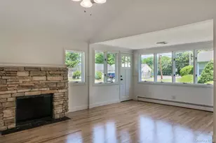 5 Roosevelt Blvd, Patchogue, NY 11772 - Photo 10