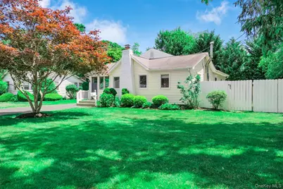 5 Roosevelt Boulevard, Patchogue, NY 11772 - Photo 2