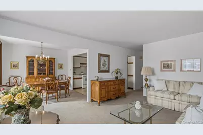 52-40 69th Place, Maspeth, NY 11378 - Photo 8