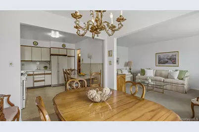 52-40 69th Place, Maspeth, NY 11378 - Photo 10