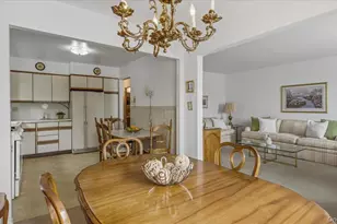 52-40 69th Pl, Maspeth, NY 11378 - Photo 10