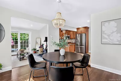 7 Fairview Avenue, Port Washington, NY 11050 - Photo 10