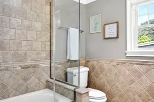 7 Fairview Ave, Port Washington, NY 11050 - Photo 20