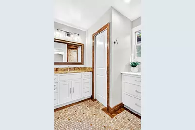 23 Foster Avenue, Malverne, NY 11565 - Photo 20