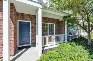 111 Millie CT, Patchogue, NY 11772 - Photo 4