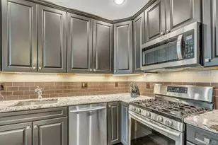 111 Millie CT, Patchogue, NY 11772 - Photo 18