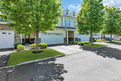 111 Millie Court, Patchogue, NY 11772 - Photo 34