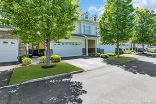111 Millie CT, Patchogue, NY 11772 - Photo 34