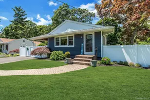 360 McConnell Ave, Bayport, NY 11705 - Photo 2