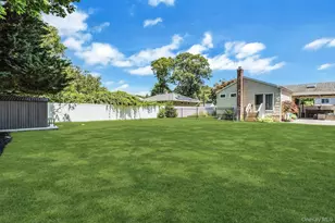 360 McConnell Ave, Bayport, NY 11705 - Photo 22