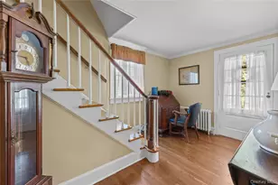 217 Soundview Rd, Huntington, NY 11743 - Photo 10