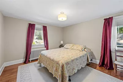 217 Soundview Road, Huntington, NY 11743 - Photo 32