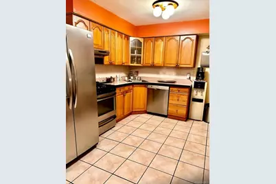288 Frederick Avenue, Floral Park, NY 11001 - Photo 4
