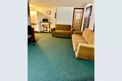288 Frederick Avenue, Floral Park, NY 11001 - Photo 16