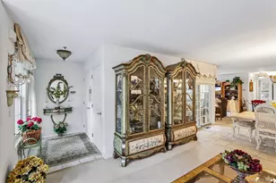 169 Captains Way, Port Jefferson Station, NY 11776 - Photo 6