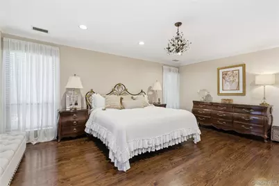 37 Maple Court, Jericho, NY 11753 - Photo 24