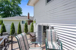 22 Theodore Dr, Plainview, NY 11803 - Photo 26