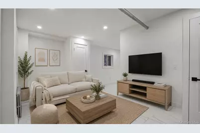 4135 Murdock Avenue, Bronx, NY 10466 - Photo 10