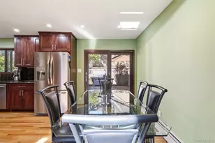29 Vineyard Rd, Huntington, NY 11743 - Photo 8