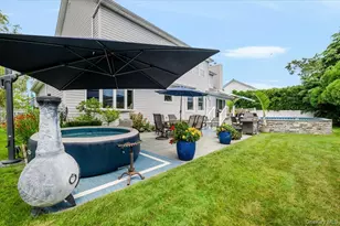 18 S Plaza, Amityville, NY 11701 - Photo 34