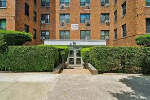 2835 Webb Ave, Bronx, NY 10468 - Photo 1