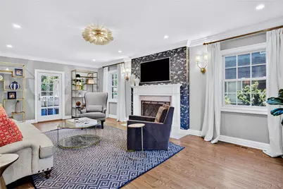 162 Manhasset Woods Road, Manhasset, NY 11030 - Photo 10