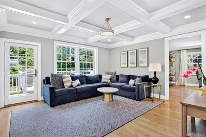 162 Manhasset Woods Road, Manhasset, NY 11030 - Photo 14