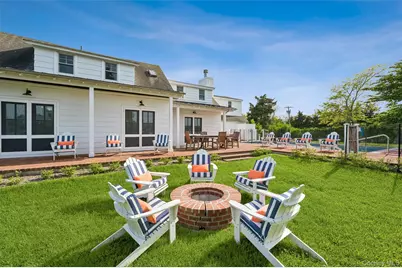 87 Foster Avenue, Hampton Bays, NY 11946 - Photo 24