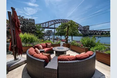 2151 Shore Boulevard, Astoria, NY 11105 - Photo 10