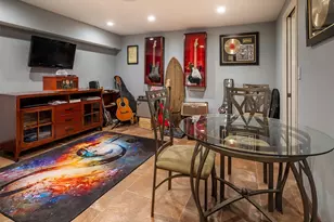 21-51 Shore Blvd, Astoria, NY 11105 - Photo 34