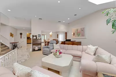 189 Regent Drive, Long Beach, NY 11561 - Photo 4