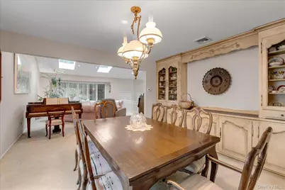 189 Regent Drive, Long Beach, NY 11561 - Photo 6
