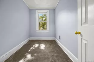 57-43 64th St, Maspeth, NY 11378 - Photo 14