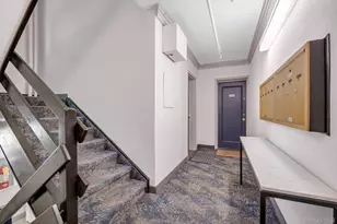 9 Edwards, Roslyn Heights, NY 11577 - Photo 10