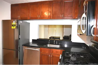 13-21 Michael Court #1586 (L1), Bayside, NY 11360 - Photo 32