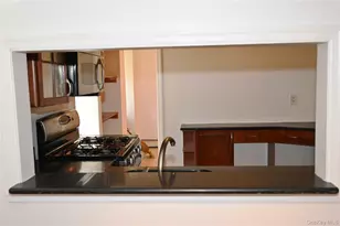 13-21 Michael Ct, Bayside, NY 11360 - Photo 30