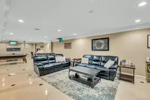 135 Round Swamp Rd, Huntington, NY 11743 - Photo 42