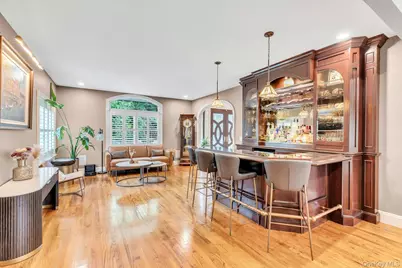 135 Round Swamp Road, Huntington, NY 11743 - Photo 10