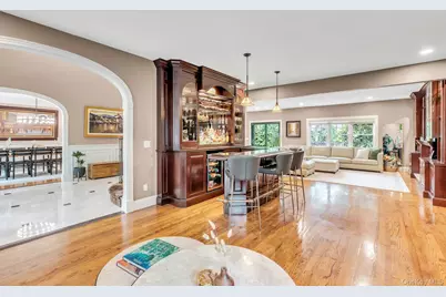 135 Round Swamp Road, Huntington, NY 11743 - Photo 8