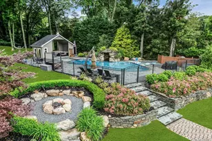 135 Round Swamp Rd, Huntington, NY 11743 - Photo 44