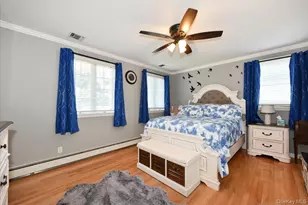 167 N Suffolk Ave, Massapequa, NY 11758 - Photo 28