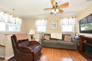 167 N Suffolk Ave, Massapequa, NY 11758 - Photo 26