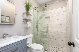 11 Stuart Ct, Hampton Bays, NY 11946 - Photo 12